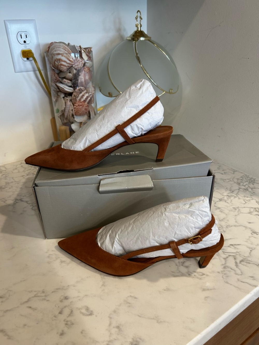 NWT Everlane The Studio Slingback Heel Brown Sand Kitten Heel Size 7 - Picture 2 of 8
